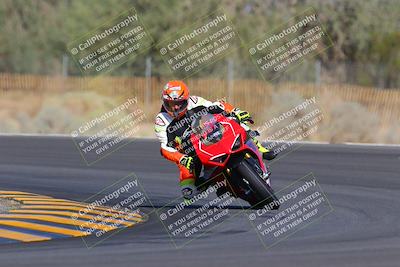 media/Oct-09-2022-SoCal Trackdays (Sun) [[95640aeeb6]]/Turn 3 (930am)/